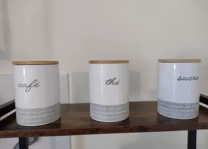 Le Reposant - Parking Box -24 H - Classic-gp-oasis - Antares - Parc Des Expositions